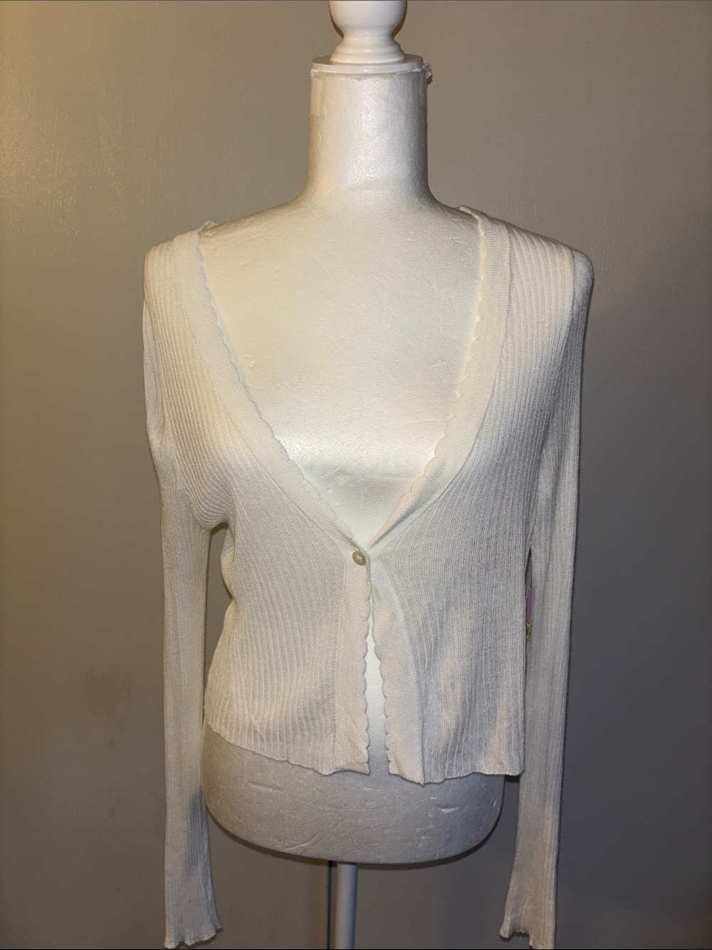wild fable Cream Ribbed V-Neck Scallop-Edge Cardigan